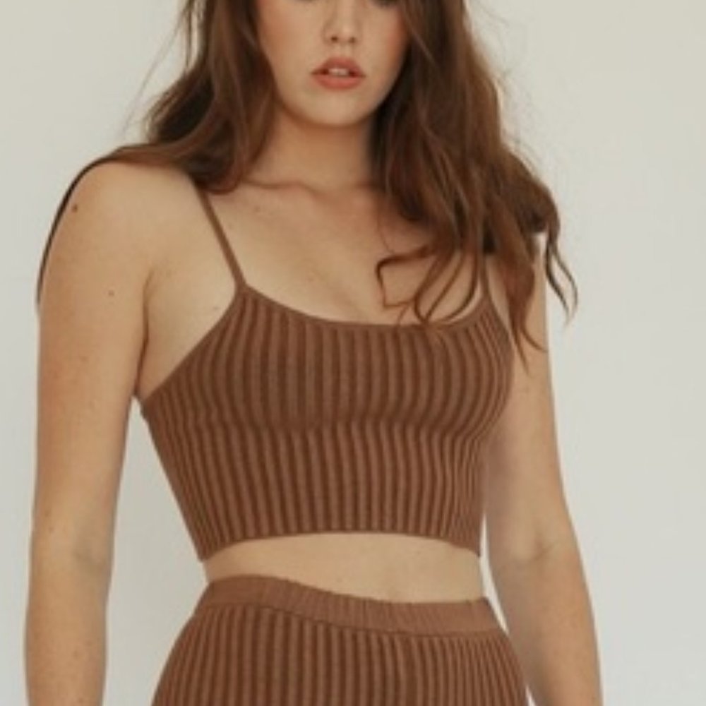 437 Gaia Top – Mocha